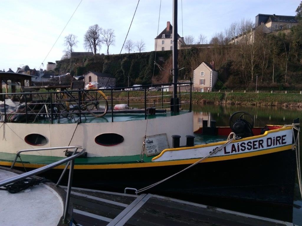 Le Laisser Dire au port de Château-Gontier